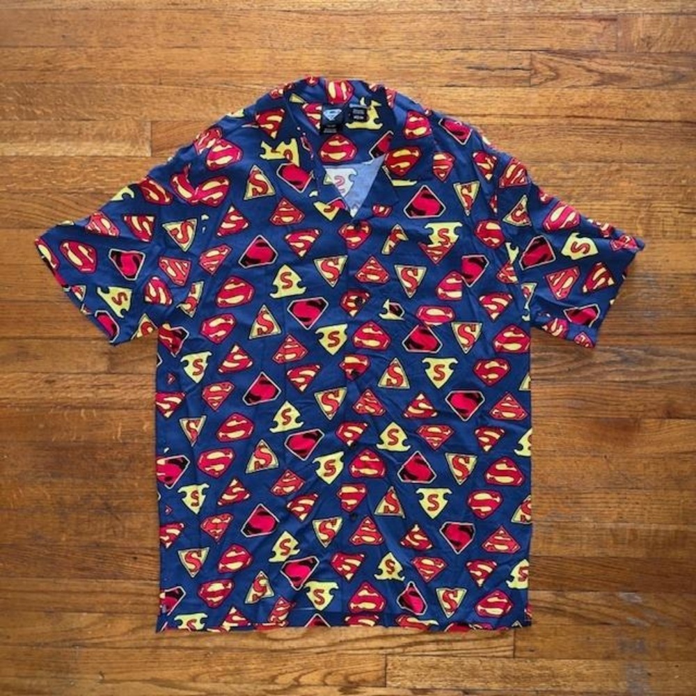 Superman Shirt DC Comics All Over Print Novelty Button Up Short Sleeve Men Med